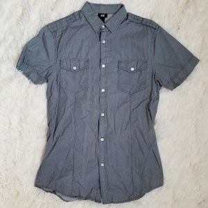 H&M | short sleeves button down shirt
